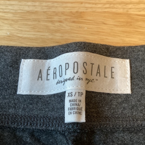 Areopostale Charcoal Gray Fitted Skinny Pants - Picture 4 of 5